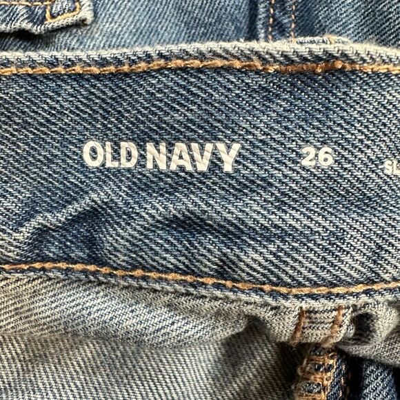 NWT Old Navy Plus Size Curvy Distressed Slouchy Cut Off Denim Shorts - Size 26 - Picture 5 of 10